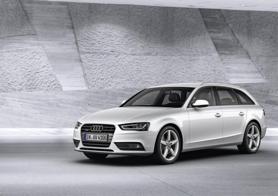  Audi A4 2.0 TDI Quattro Avant (B8, 8K) 2012 года  (фото 10 из 19)